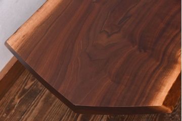 中古美品　ジョージナカシマ　桜製作所　クラロウォールナット材　MINGURENII COFFEE TABLE 　コーヒーテーブル(ジョージ・ナカシマ、ミングレンII、センターテーブル、ローテーブル、机)(定価約95万円)