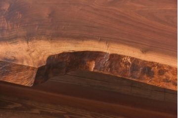 中古美品　ジョージナカシマ　桜製作所　クラロウォールナット材　MINGURENII COFFEE TABLE 　コーヒーテーブル(ジョージ・ナカシマ、ミングレンII、センターテーブル、ローテーブル、机)(定価約95万円)