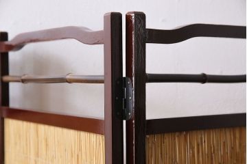 アンティーク雑貨　昭和中期　透かし彫りが上品な四連折り畳み式パーテーション(衝立、仕切り)
