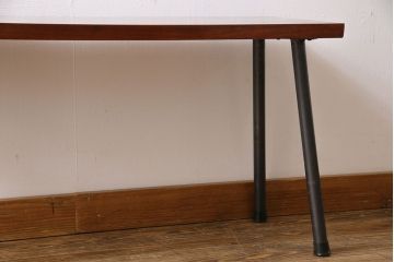 明治大正期　ケヤキ材一枚板　漆塗仕上げのリメイク鉄脚ベンチ(板座チェア、椅子)