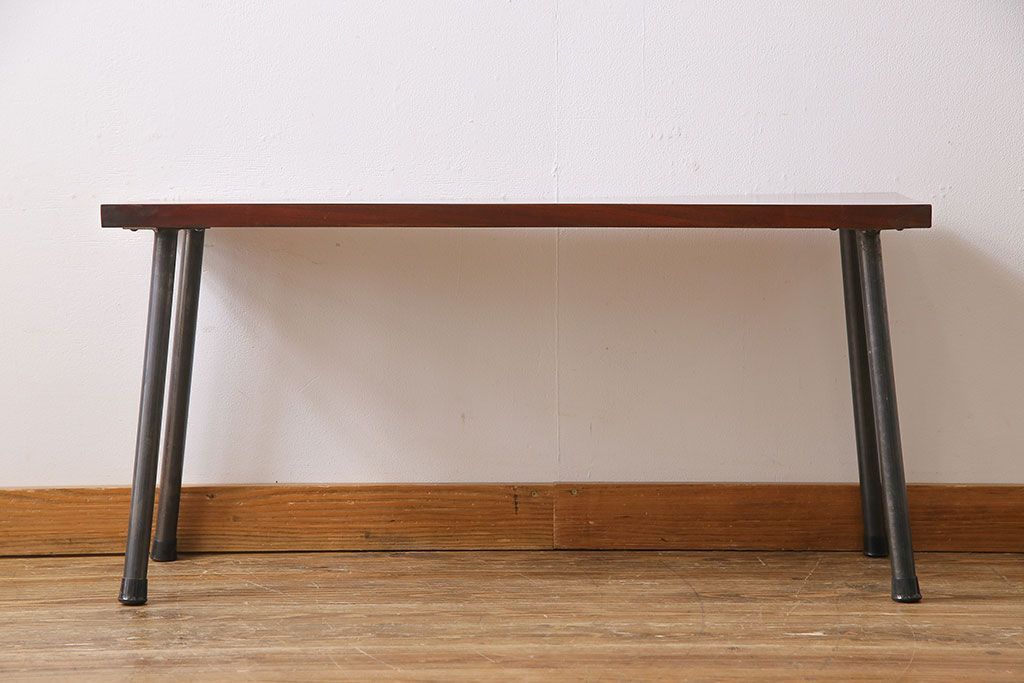 明治大正期　ケヤキ材一枚板　漆塗仕上げのリメイク鉄脚ベンチ(板座チェア、椅子)