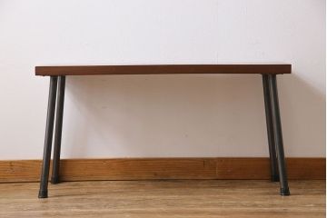 明治大正期　ケヤキ材一枚板　ダイナミックな木目が魅力のリメイク鉄脚ベンチ(板座チェア、椅子)