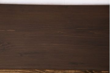 アンティーク家具　昭和中期　ヒノキ材一枚板使用　シンプルなデザインが使いやすい鉄脚ベンチ(板座チェア、椅子)