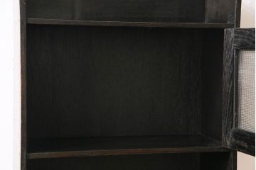 アンティーク家具　イギリスアンティーク　オーク材　ハートの彫りが愛らしい素朴な本箱(本棚、収納棚、飾り棚)