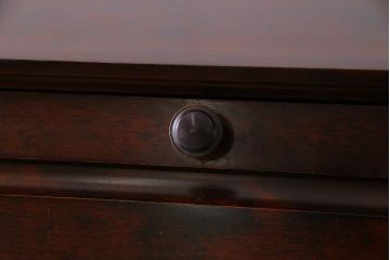 中古　民芸家具　木材の濃淡が味わい深いライティングビューロー(簿記机、在宅ワーク、在宅用デスク、チェスト)