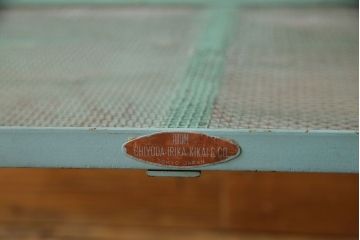 アンティーク雑貨　ヴィンテージ　カゴが取り外せるアイアン製キャスター付きワゴン(サイドワゴン、花台、ビンテージ)