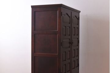 中古　北海道民芸家具　シックな色合いの2段重ねワードローブ(洋服タンス、洋服箪笥)(定価約80万円)(1)