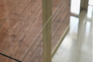 ヴィンテージ家具　フランスビンテージ　シャビーシックなアイアンケビントケース(ガラスケース、キャビネット、飾り棚)