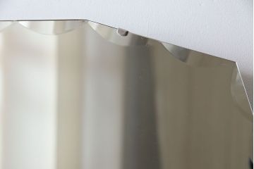 アンティーク雑貨　イギリスビンテージ　十角形のシルエットがシックなウォールミラー(鏡)