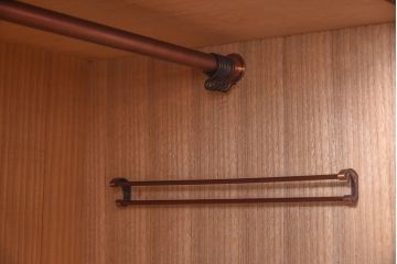 中古　伝統民芸家具　岩谷堂箪笥　上質なワードローブ(洋服タンス、洋服箪笥)(1)
