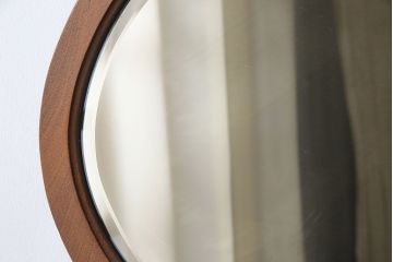 アンティーク雑貨　イギリスアンティーク　マホガニー材　温かみのある木の風合いが魅力のオーバルミラー(ウォールミラー、壁掛け鏡)