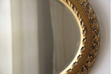アンティーク雑貨　フランスヴィンテージ　上品なデザインが目を惹くオーバルミラー(ウォールミラー、壁掛け鏡、ビンテージ)