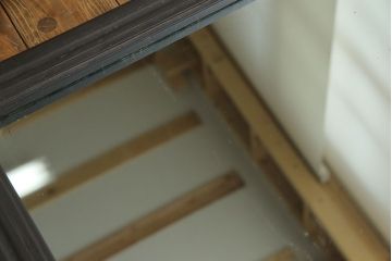 アンティーク雑貨　昭和レトロ　古い質感が味わい深いウォールミラー(鏡、壁掛け鏡)
