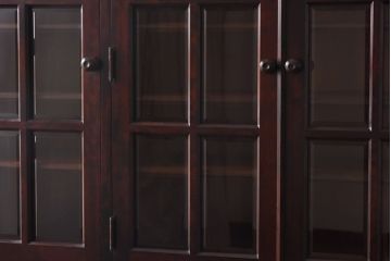 中古　北海道民芸家具　高級感のある色合いのHM165K食器棚(カップボード、キャビネット)(定価約57万円)