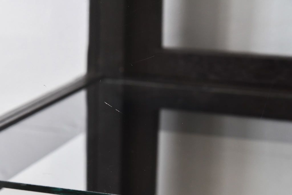 アンティーク家具　和製アンティーク　ナラ材　大正ロマン香る縦型ガラスケース(コレクションラック、陳列棚)