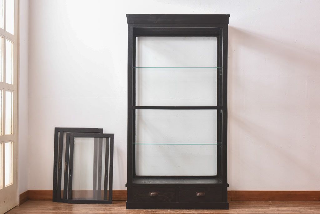 アンティーク家具　和製アンティーク　ナラ材　大正ロマン香る縦型ガラスケース(コレクションラック、陳列棚)