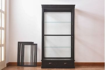 アンティーク家具　和製アンティーク　ナラ材　大正ロマン香る縦型ガラスケース(コレクションラック、陳列棚)