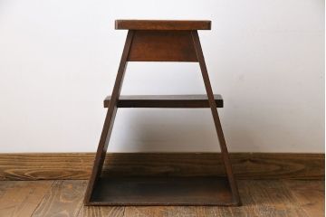 アンティーク雑貨　昭和レトロ　栓材　透かし彫りが上品な踏み台(飾り台、花台、スツール)