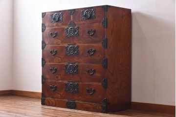 中古　岩谷堂箪笥　迫力のある木目が魅力の整理箪笥(和タンス、衣装箪笥、チェスト)