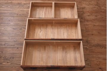 中古　岩谷堂箪笥　迫力のある木目が魅力の整理箪笥(和タンス、衣装箪笥、チェスト)