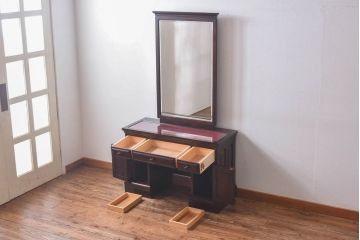 中古　神居民芸　上品な雰囲気のスツール付きドレッサー(鏡台、ミラー)