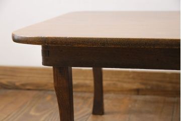 レトロ家具　昭和レトロ　栓材一枚板　懐かしさ漂う味わい深い風合いのちゃぶ台(座卓、折りたたみ机、ローテーブル)