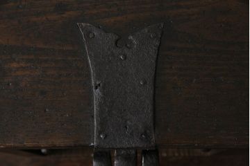 アンティーク雑貨　古民具・骨董　栗材　和の雰囲気を引き立てる味わい深い銭箱(銭函)