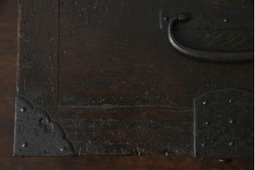 アンティーク雑貨　古民具・骨董　桐材　古い趣が和の雰囲気を高める硯箱(小引き出し、小物入れ)