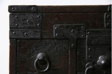 アンティーク雑貨　古民具・骨董　桐材　古い趣が和の雰囲気を高める硯箱(小引き出し、小物入れ)