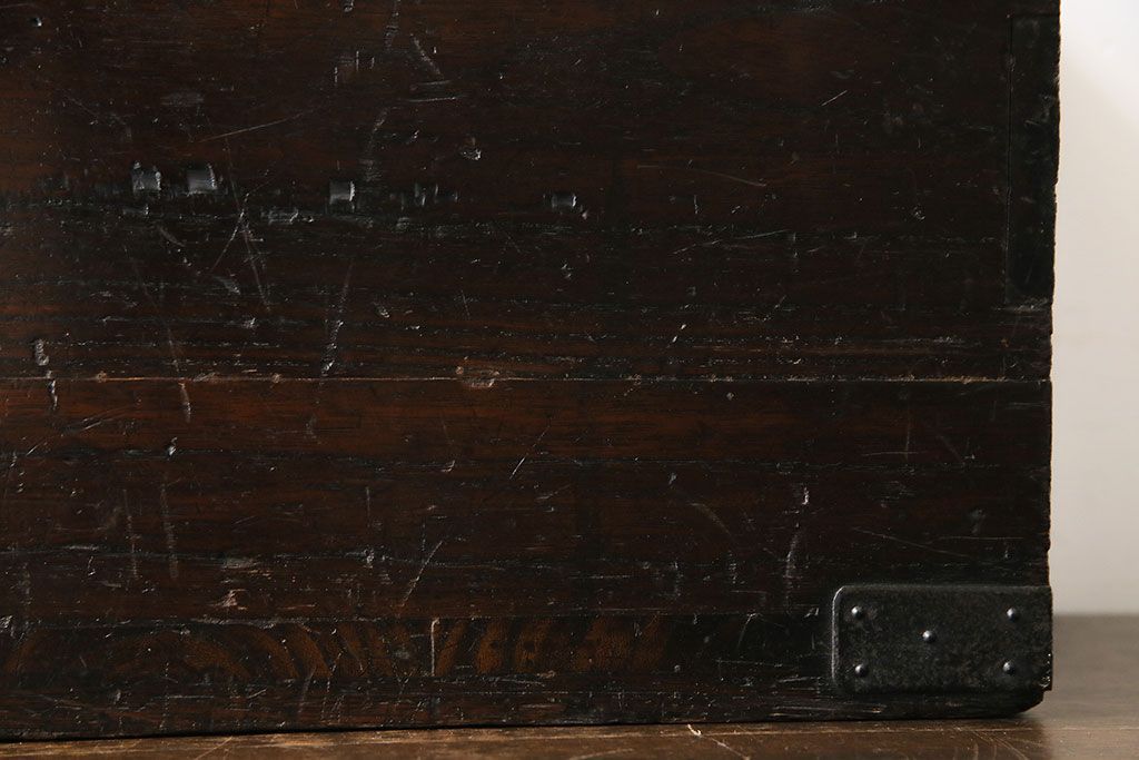 アンティーク雑貨　古民具・骨董　桐材　古い趣が和の雰囲気を高める硯箱(小引き出し、小物入れ)