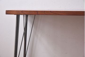 リメイク　ケヤキ材一枚板　味わいある古材を使用した鉄脚テーブル(作業台、サイドテーブル、カフェテーブル)
