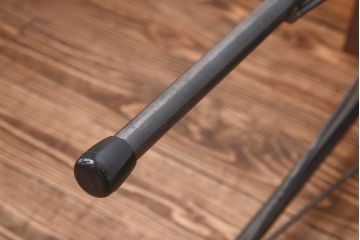 リメイク　ケヤキ材一枚板　味わいある古材を使用した鉄脚テーブル(作業台、サイドテーブル、カフェテーブル)