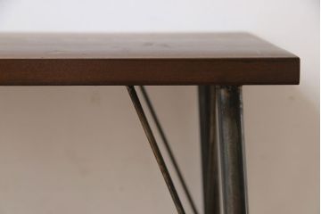 古材使用　鉄脚　インダストリアルの空間にもおすすめなリメイクテーブル(ローテーブル、カフェテーブル)(2)