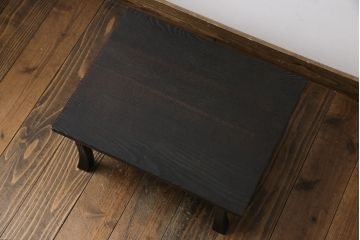 中古　民芸家具　栗材　浮造り仕上げ　渋さが魅力の角ちゃぶ台(座卓、ローテーブル)