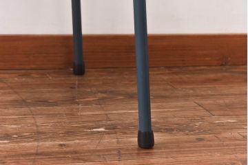 ペイント家具 ヒノキ材 ペイントカラーがおしゃれなリメイクの鉄脚テーブル(ダイニングテーブル、作業台、カフェテーブル)(1)