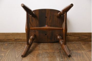 アンティーク雑貨　中古　飛騨産業　キツツキ　和洋どちらのお部屋にも馴染むビンテージスツール(花台)