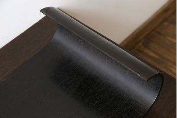 アンティーク雑貨　和製アンティーク　唐木　和モダンの雰囲気漂う大振りな巻き花台(飾り台)