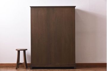 アンティーク家具　イギリス　ERCOL(アーコール)　Old Colonial(オールドコロニアル)　シックなキャビネット(カップボード、ブックケース)