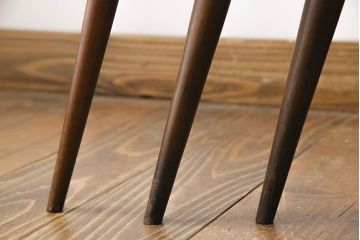 アンティーク雑貨　イギリス ERCOL(アーコール)　丸いシルエットが愛らしいネストテーブル(カフェテーブル、サイドテーブル)
