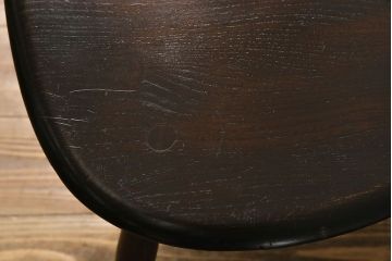 アンティーク雑貨　イギリス ERCOL(アーコール)　丸いシルエットが愛らしいネストテーブル(カフェテーブル、サイドテーブル)
