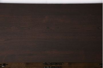 筑後民芸家具　リメイク　重厚な佇まいの脚付き箪笥ローチェスト(衣装箪笥、テレビボード)