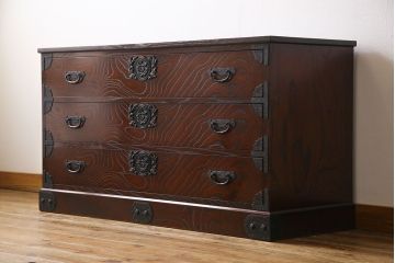 天板リメイク　筑後民芸家具　重厚な佇まいの箪笥ローチェスト(衣装箪笥、テレビボード)