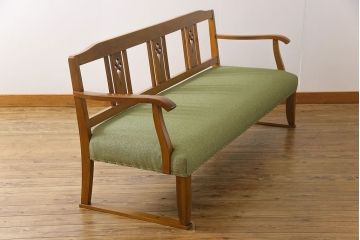 【S様ご成約分】レトロモダン　ナラ材　透かし彫りがおしゃれなベンチソファ(3人掛けソファ)