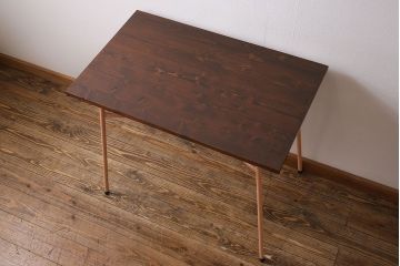 アンティーク家具　ヒノキ材製天板　ペイントがおしゃれなアイアンテーブル(作業台、カフェテーブル)(1)