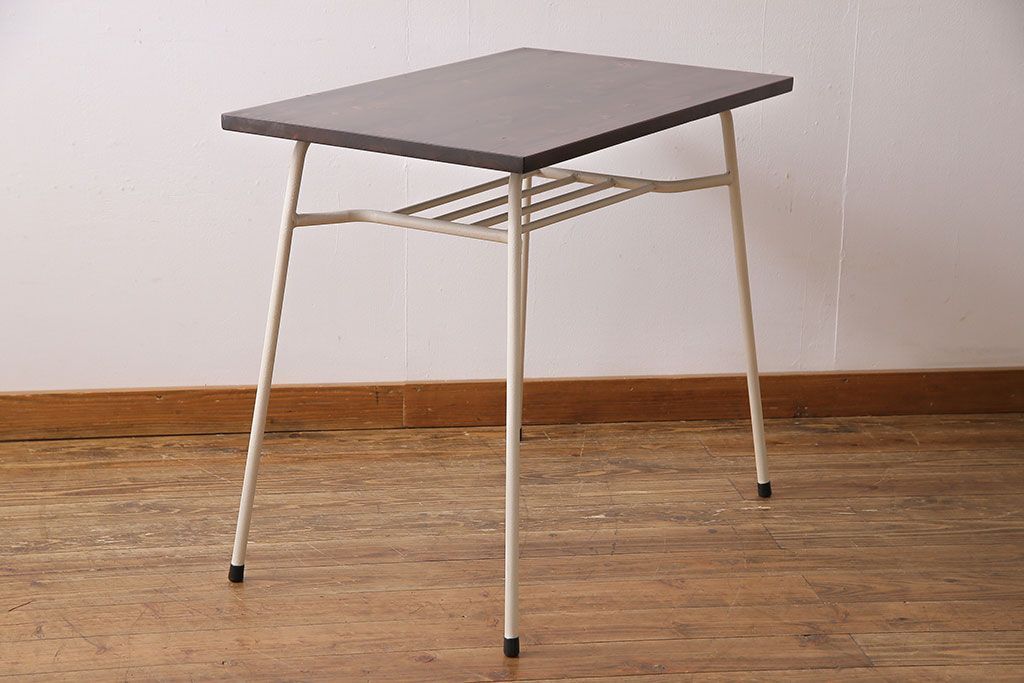 アンティーク家具　ヒノキ材製天板　ペイントがおしゃれなアイアンテーブル(作業台、カフェテーブル(2)