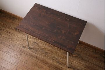 アンティーク家具　ヒノキ材製天板　ペイントがおしゃれなアイアンテーブル(作業台、カフェテーブル(2)