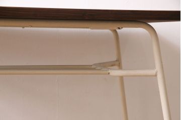 アンティーク家具　ヒノキ材製天板　ペイントがおしゃれなアイアンテーブル(作業台、カフェテーブル(2)