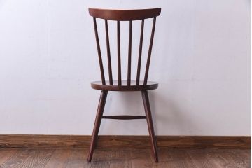 中古　秋田木工　レトロなスピンドルチェア(ダイニングチェア)