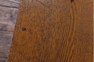 中古　ニレ材　懐かしさを感じる学校の角スツール(花台、ディスプレー台)(1)