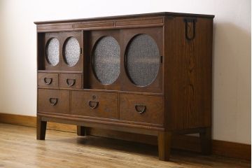 【A様ご成約済み・ご決済用】和製アンティーク　丸窓が可愛らしいハーモニカ付きローボード(カップボード、食器棚、収納棚)